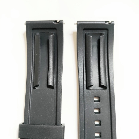 New Black FKM Rubber Diver Watch Strap (The Element Collection) - Picture 3 of 5